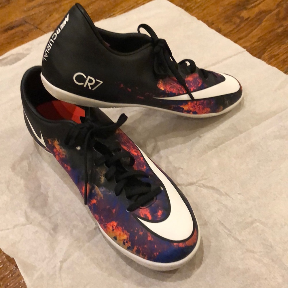 mercurial indoor soccer cleats